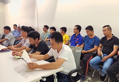 百(bǎi)銳新(xīn)公(gōng)司召开安全(quán)生(shēng)産专题会議